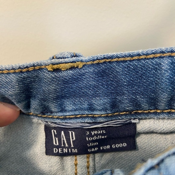 NWOT | GAP kid’s unisex slim‎ jeans — 3T - Picture 3 of 5